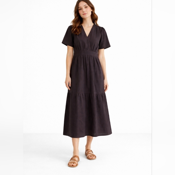 French Connection Dresses & Skirts - French Connection Black Puff Sleeve Maxi Dress Women’s Medium V-Neck  Minimalist